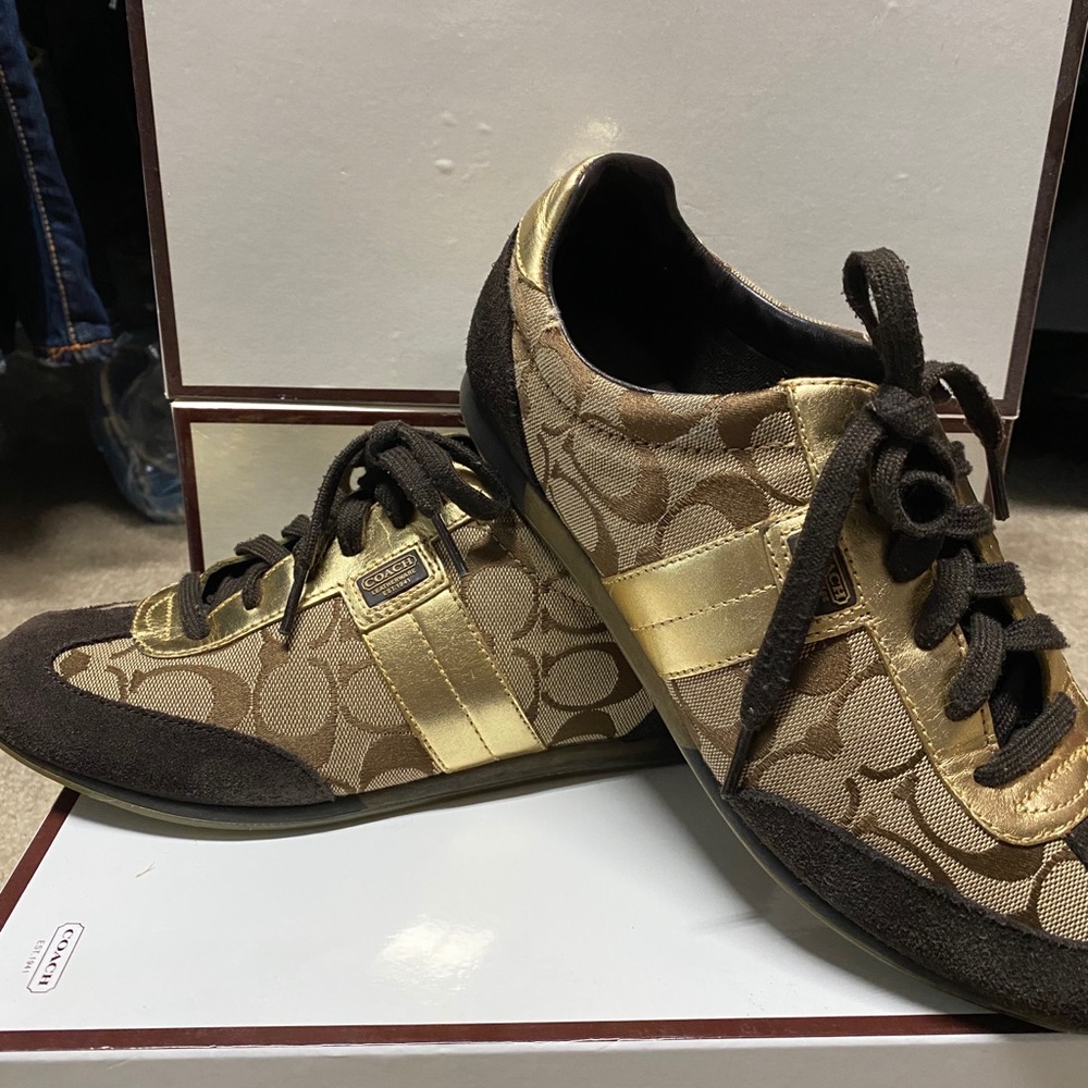 👟 Women’s Coach Tennis Shoes